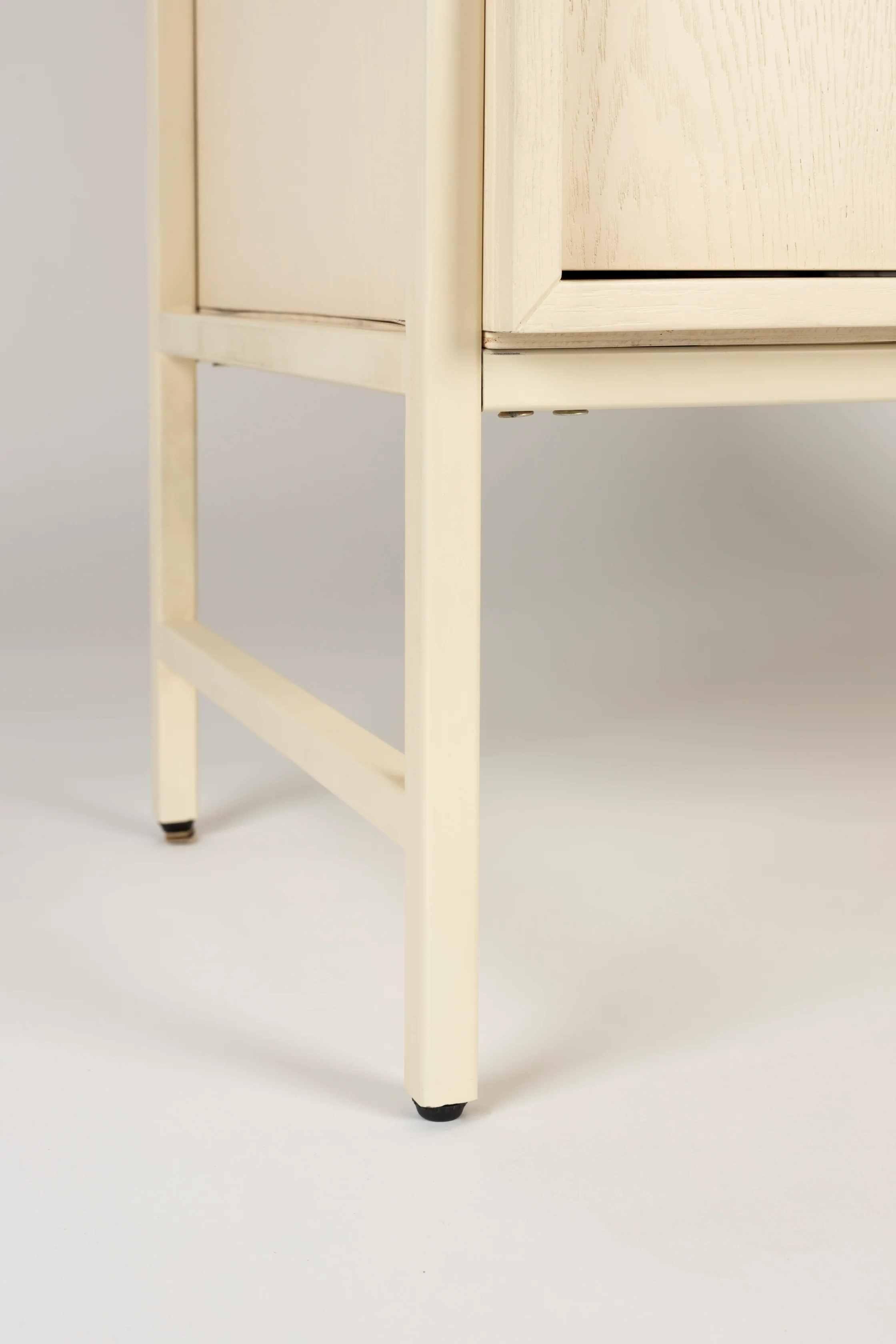 Cabinet Faces - Image 8