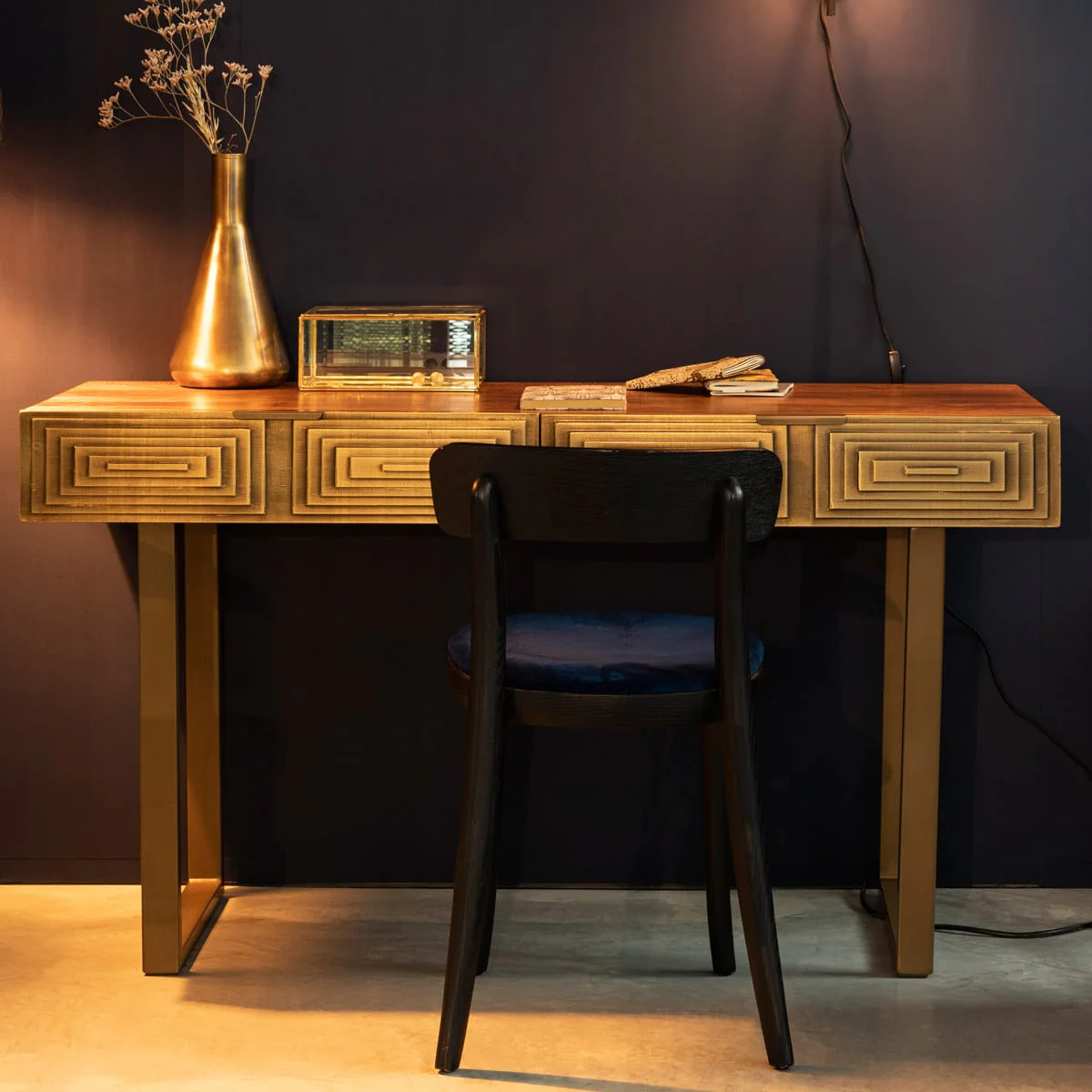 Volan Console Table