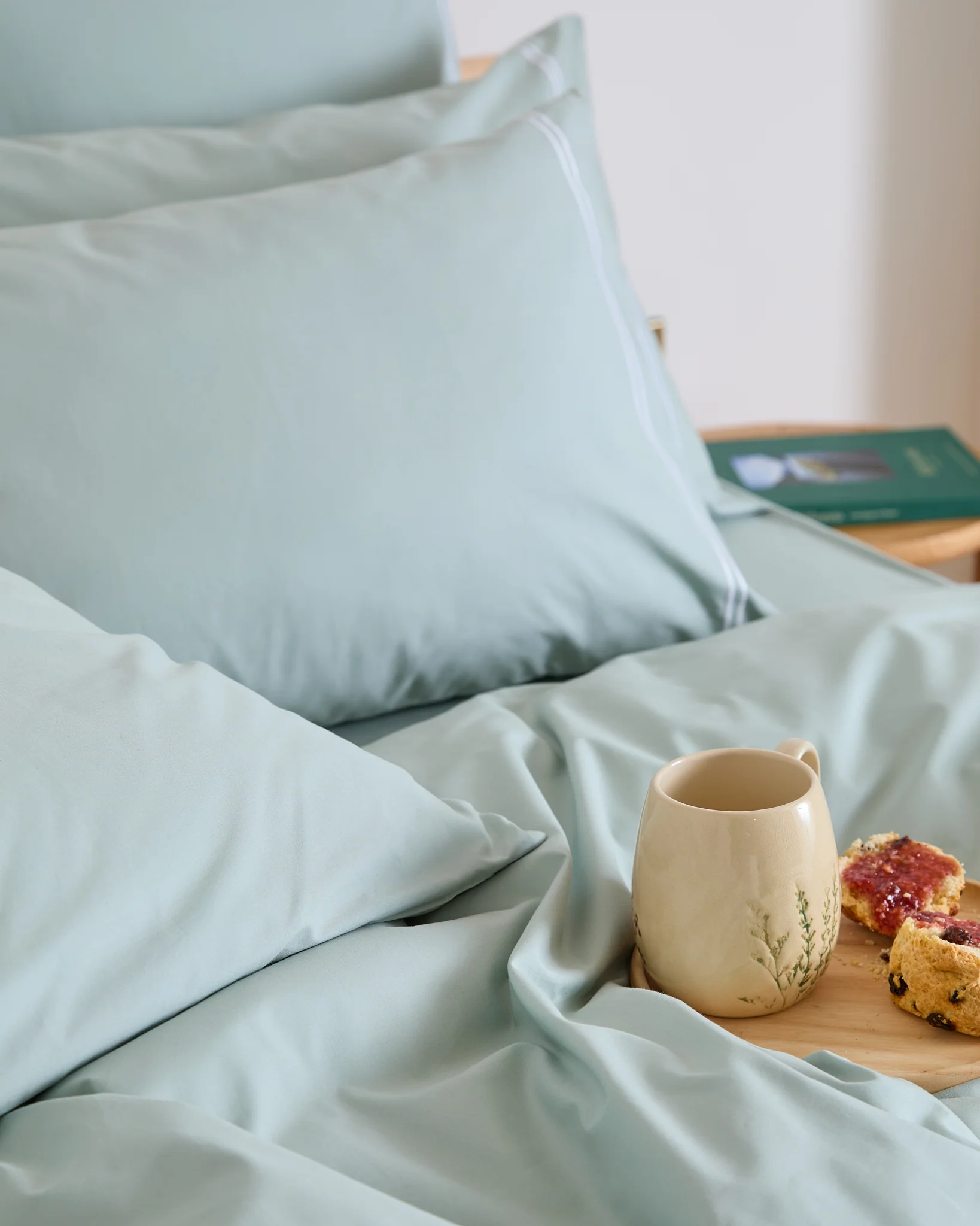 Foxford Evelyn Sage Duvet Set - Image 4