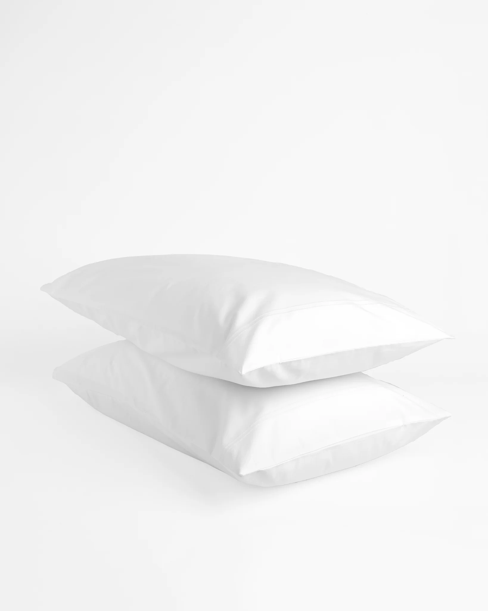 Foxford Evelyn White Rolenio Pillowcase Set