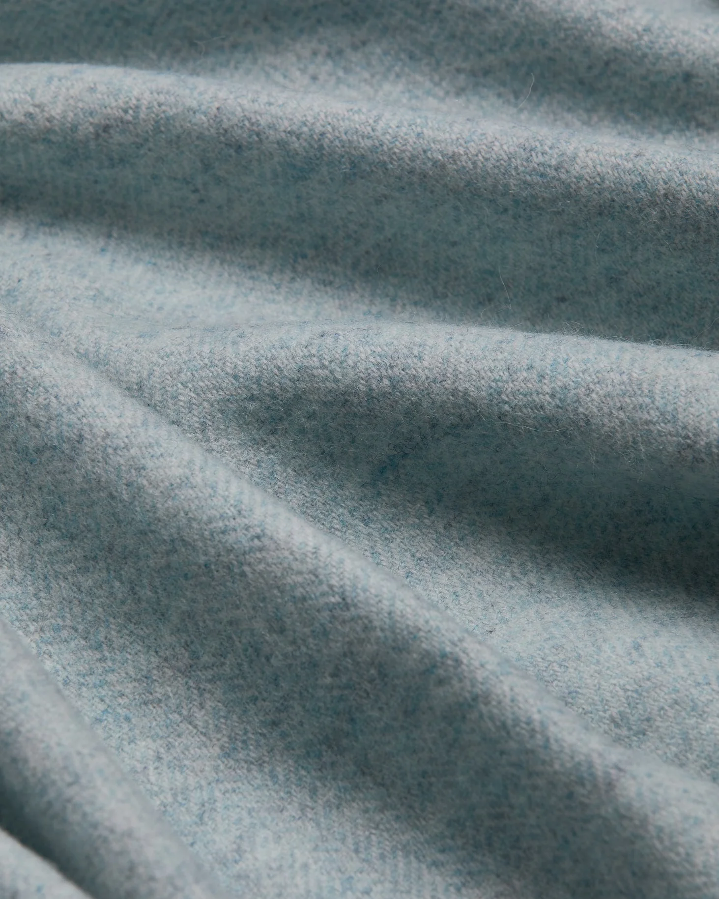 Foxford Killybegs Lambswool Throw - Image 4