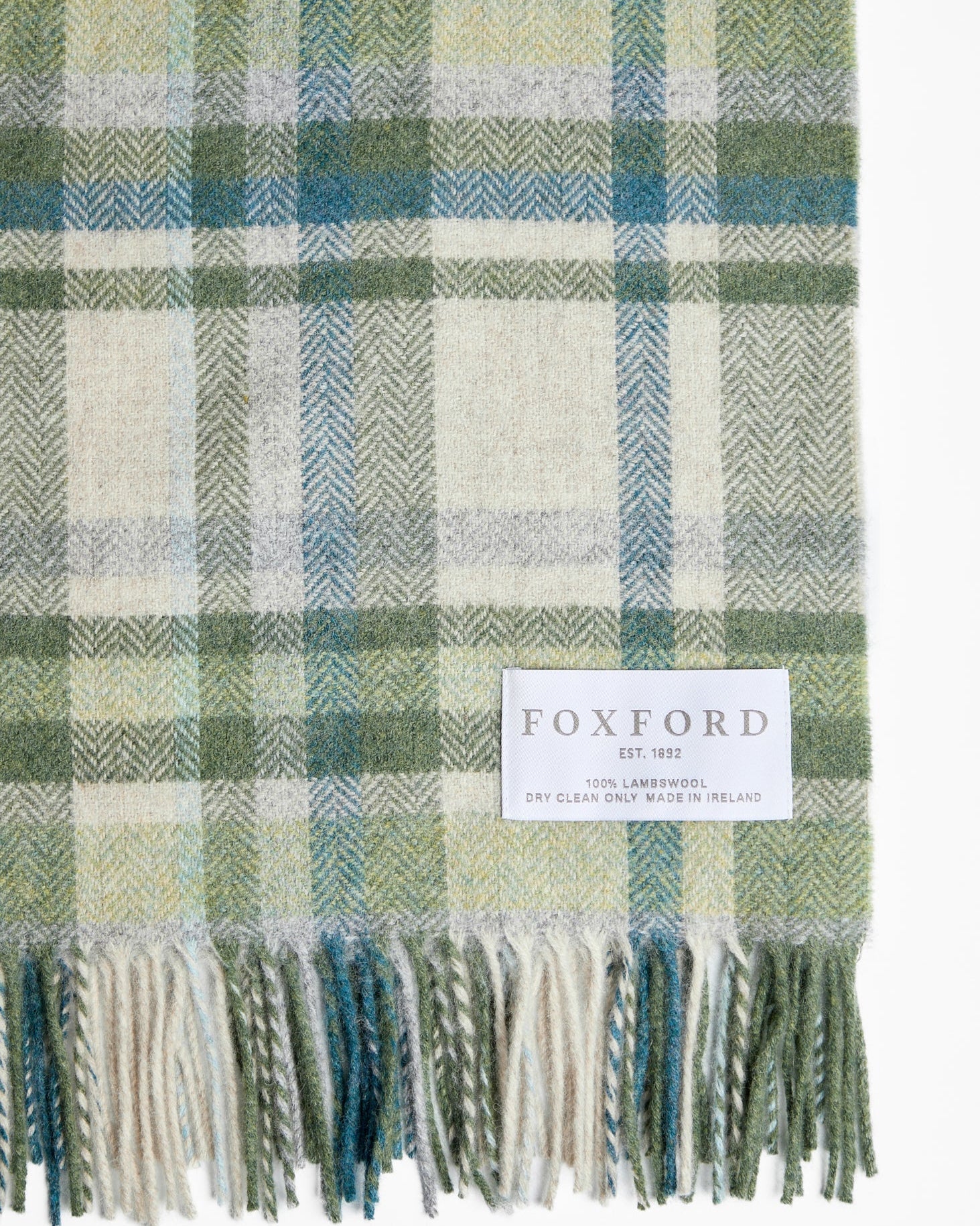Foxford Slieveboy Lambswool Throw - Image 3