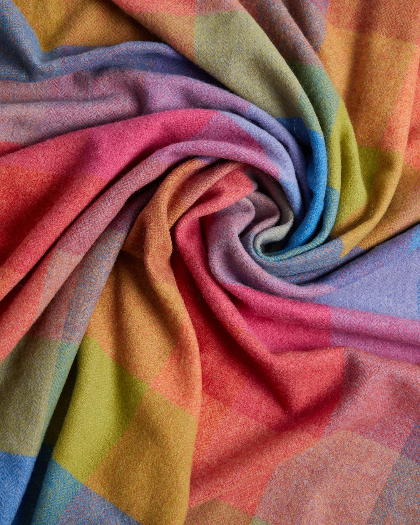 Foxford Sorcha Lambswool Throw - Image 4