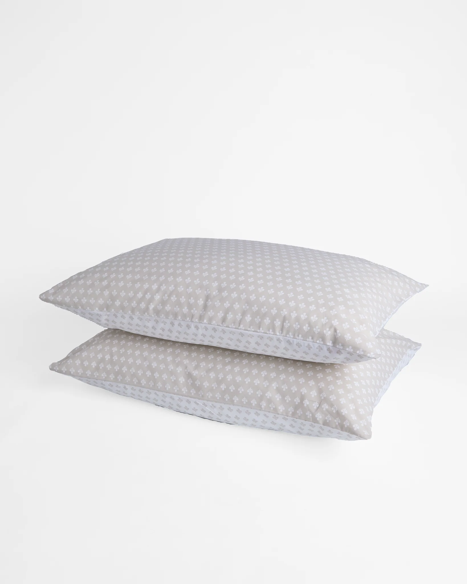 Foxford Mia Nacre Pillowcase Pair
