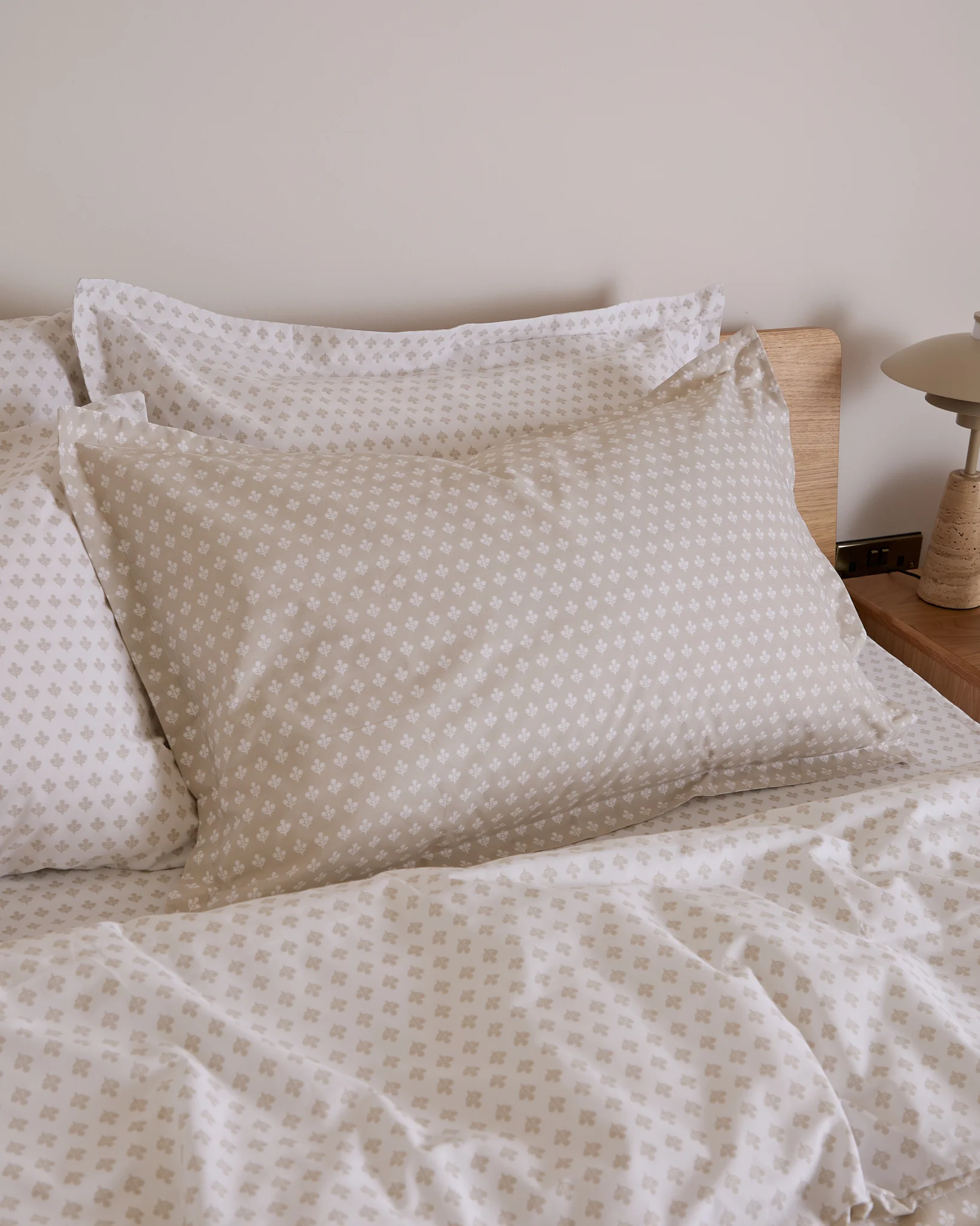 Foxford Mia Oxford Pillowcase - Image 2