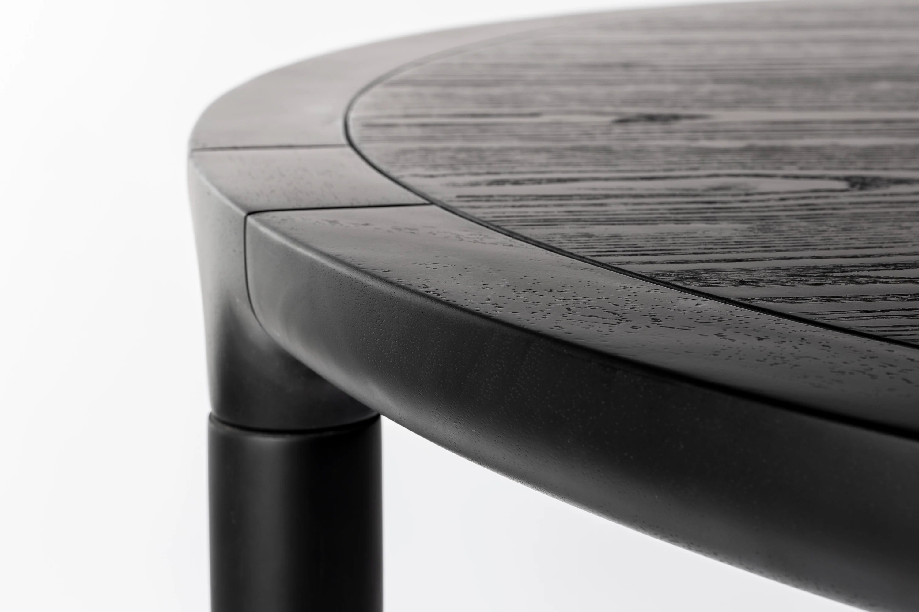 Table Storm Black Round - Image 7